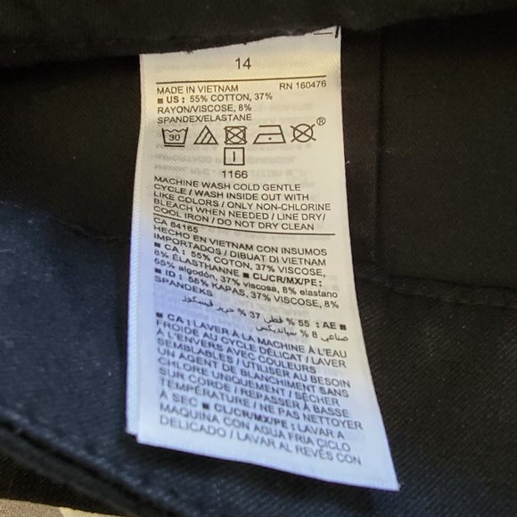 Old Navy Pixie Mid Rise Pants - Picture 3 of 5